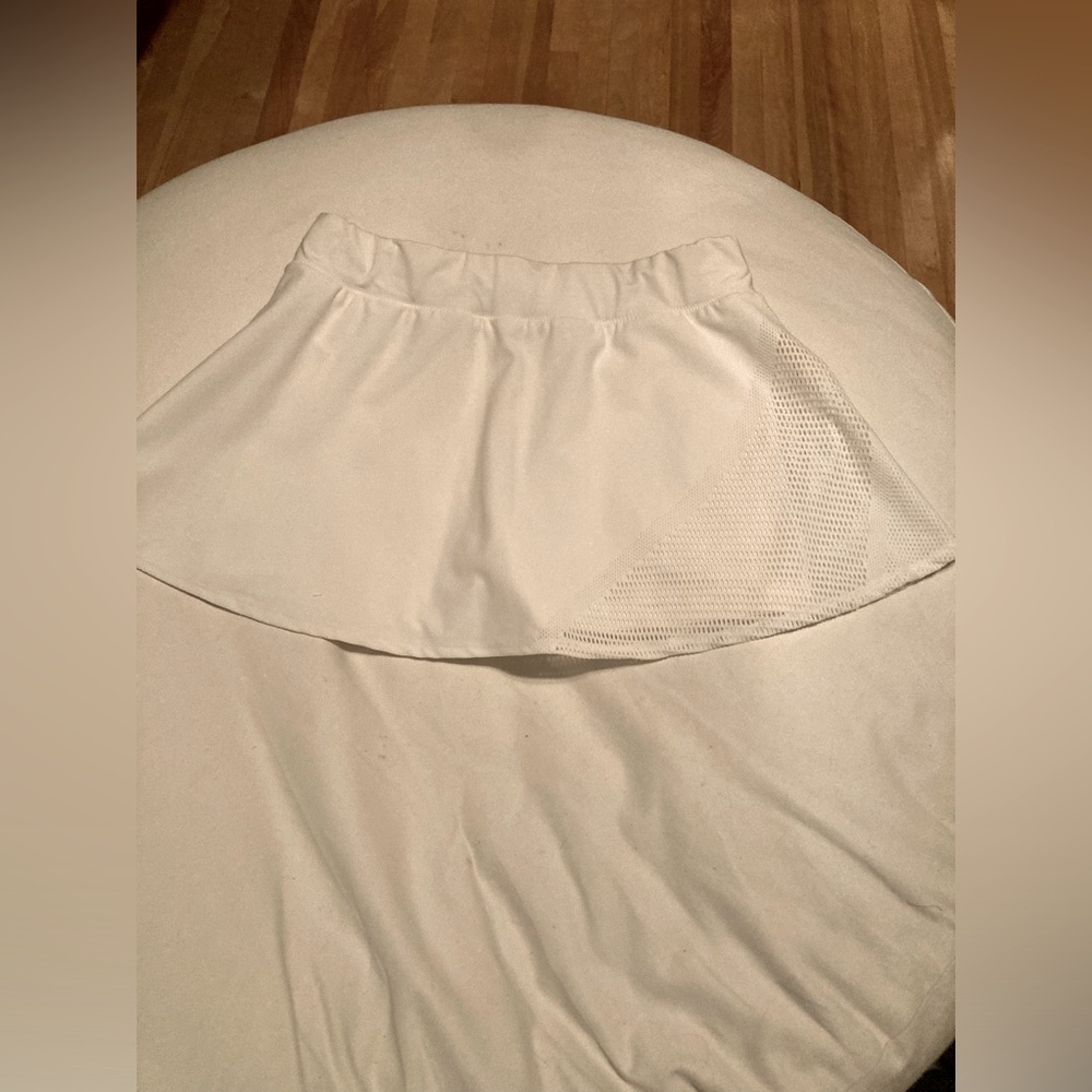 Stella McCartney / adidas tennis skirt white, size L with netting inlay one side